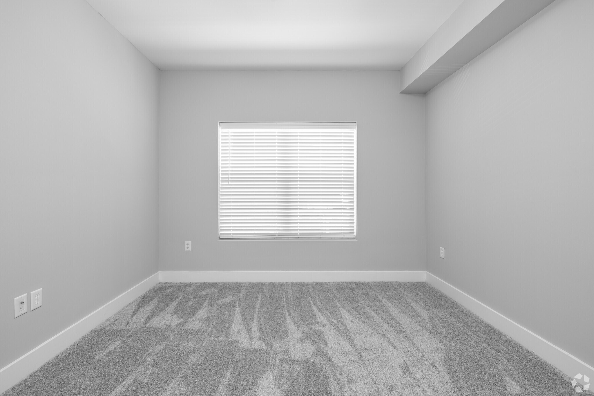 renaissance-park-apartments-charlestown-in-2br-2ba---925sf-bedroom-1